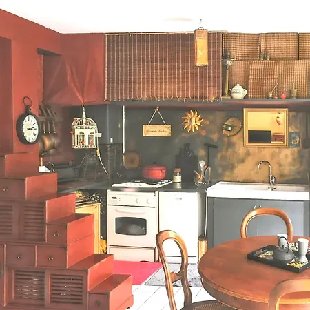 Apartament Spacieux A Avec Jardin, 78 M² *