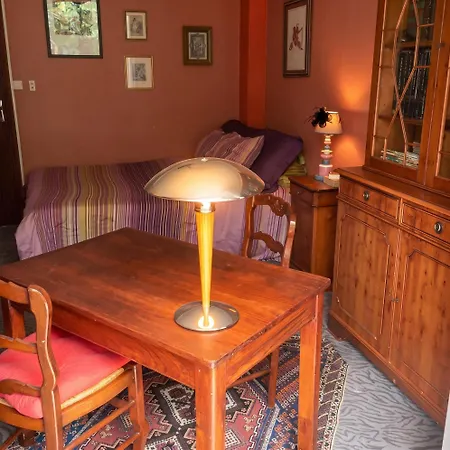 Spacieux A Avec Jardin, 78 M² Apartament *